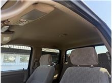 Vehicle Thumb #18