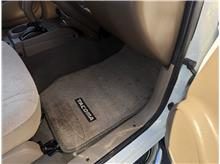 Vehicle Thumb #27