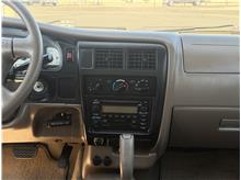 Vehicle Thumb #29