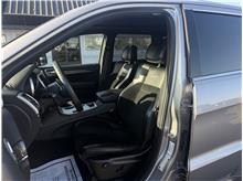 Vehicle Thumb #14