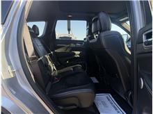 Vehicle Thumb #18