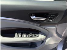 Vehicle Thumb #12