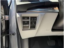 Vehicle Thumb #13