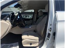 Vehicle Thumb #14