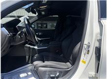 Vehicle Thumb #14