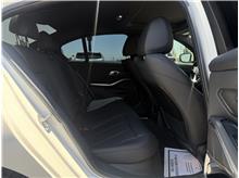 Vehicle Thumb #17