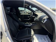 Vehicle Thumb #18