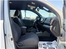 Vehicle Thumb #16