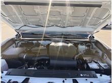 Vehicle Thumb #21