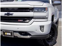Vehicle Thumb #24
