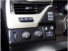 Vehicle Thumb #13