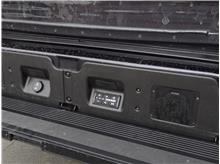 Vehicle Thumb #28