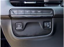 Vehicle Thumb #13