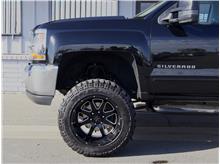 Vehicle Thumb #21