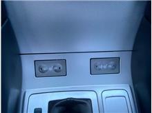 Vehicle Thumb #20