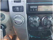 Vehicle Thumb #14
