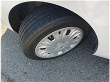 Vehicle Thumb #23