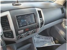 Vehicle Thumb #14