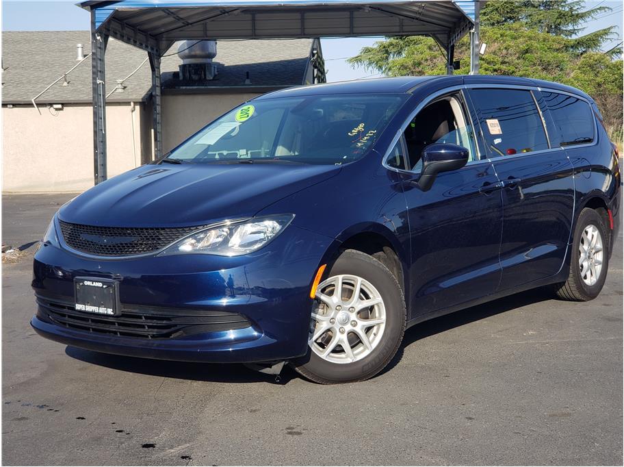 2017 Chrysler Pacifica from Super Shopper Auto Sales Inc