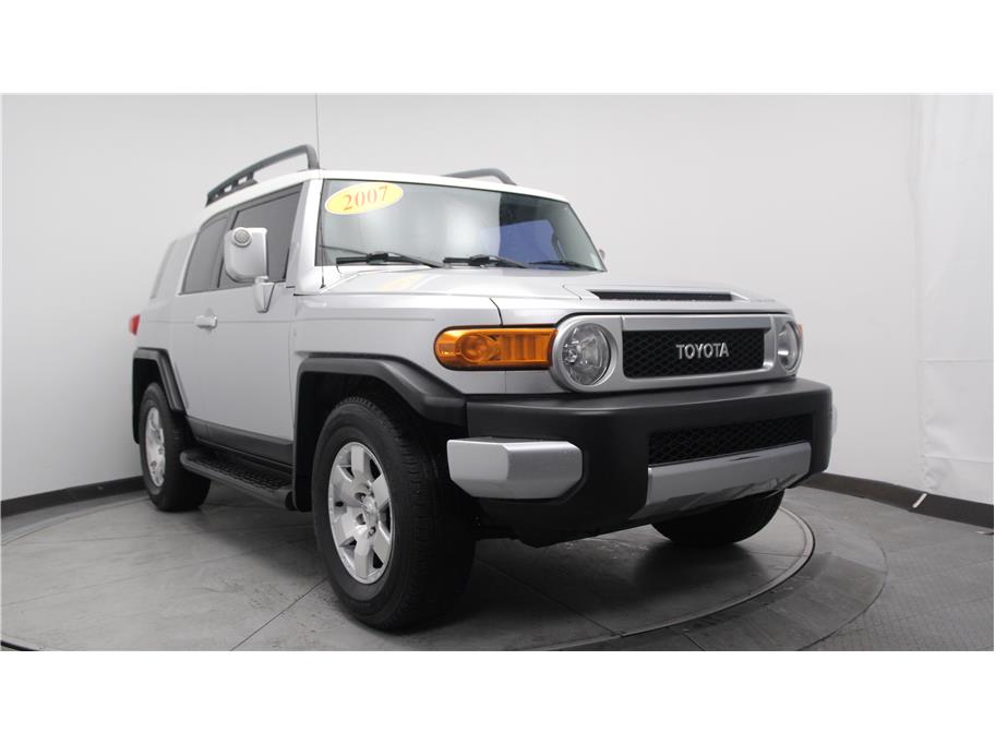 2007 Toyota FJ Cruiser from Payless Auto Sales