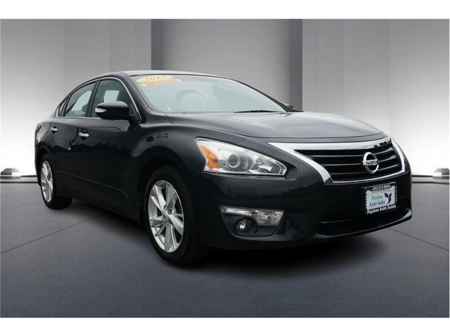 2015 Nissan Altima from Payless Auto Sales