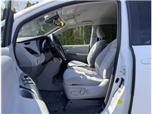 Vehicle Thumb #13