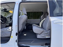 Vehicle Thumb #14