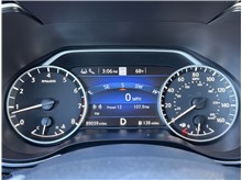 Vehicle Thumb #19