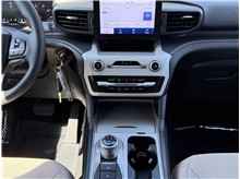 Vehicle Thumb #18