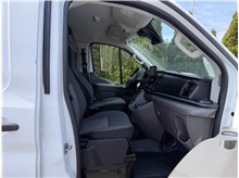 Vehicle Thumb #15