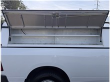 Vehicle Thumb #14