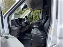 Vehicle Thumb #14