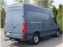 Vehicle Thumb #7