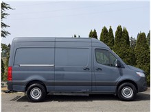 Vehicle Thumb #8