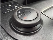 Vehicle Thumb #17