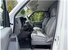 Vehicle Thumb #14