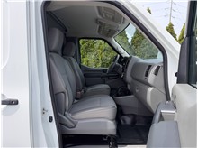Vehicle Thumb #15