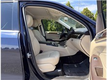 Vehicle Thumb #15