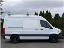 Vehicle Thumb #8