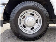 Vehicle Thumb #9