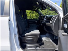 Vehicle Thumb #15