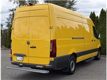 Vehicle Thumb #7