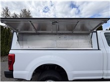 Vehicle Thumb #15