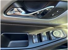 Vehicle Thumb #18
