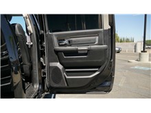 Vehicle Thumb #15