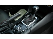 Vehicle Thumb #25