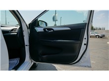Vehicle Thumb #16