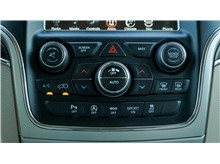 Vehicle Thumb #25