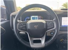 Vehicle Thumb #21
