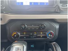 Vehicle Thumb #26